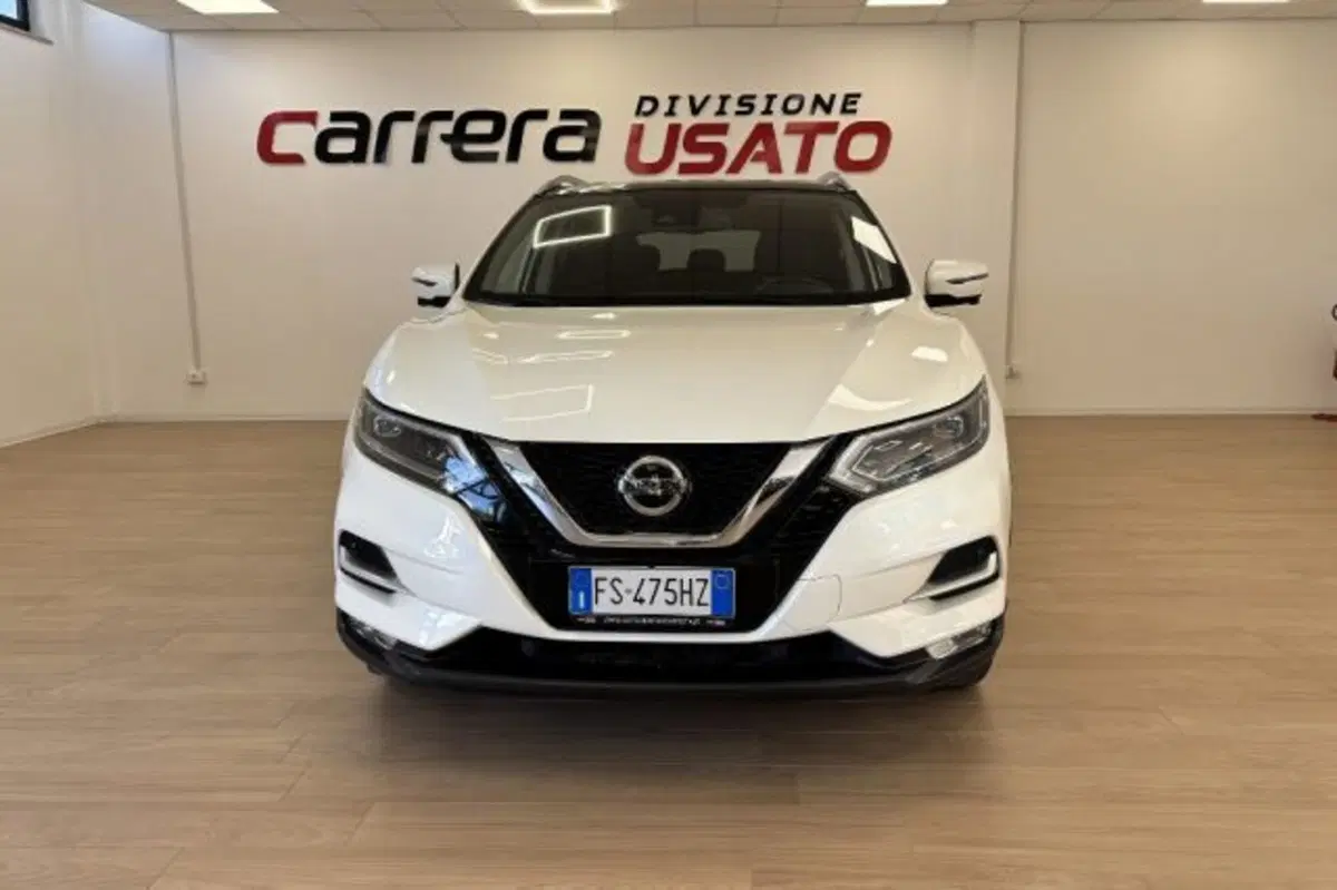Nissan Qashqai usata a Latina (2)