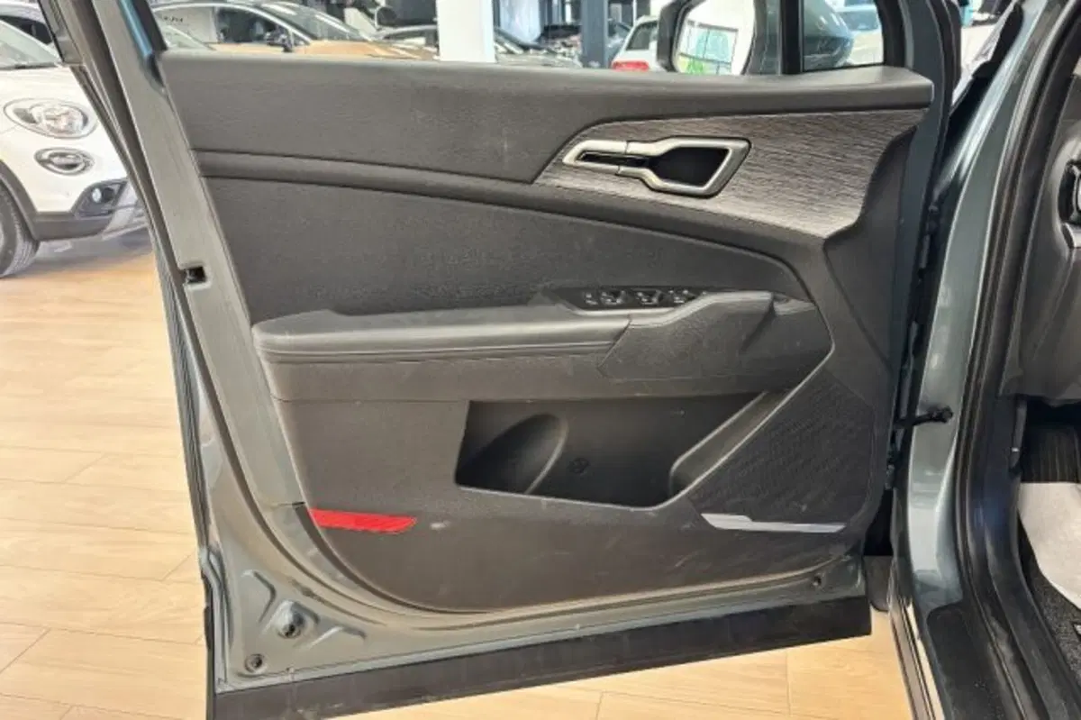 Kia Sportage usata a Latina (12)