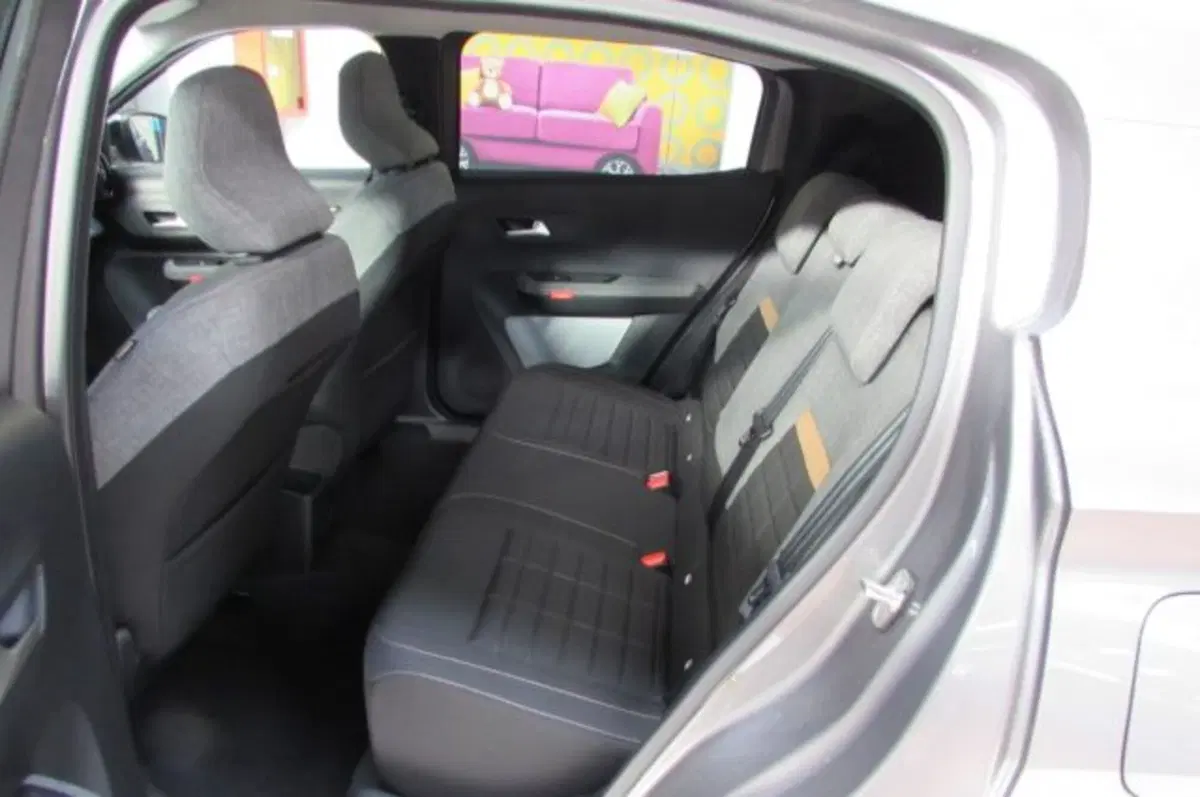 Citroen C3 Aircross nuova a Milano (13)
