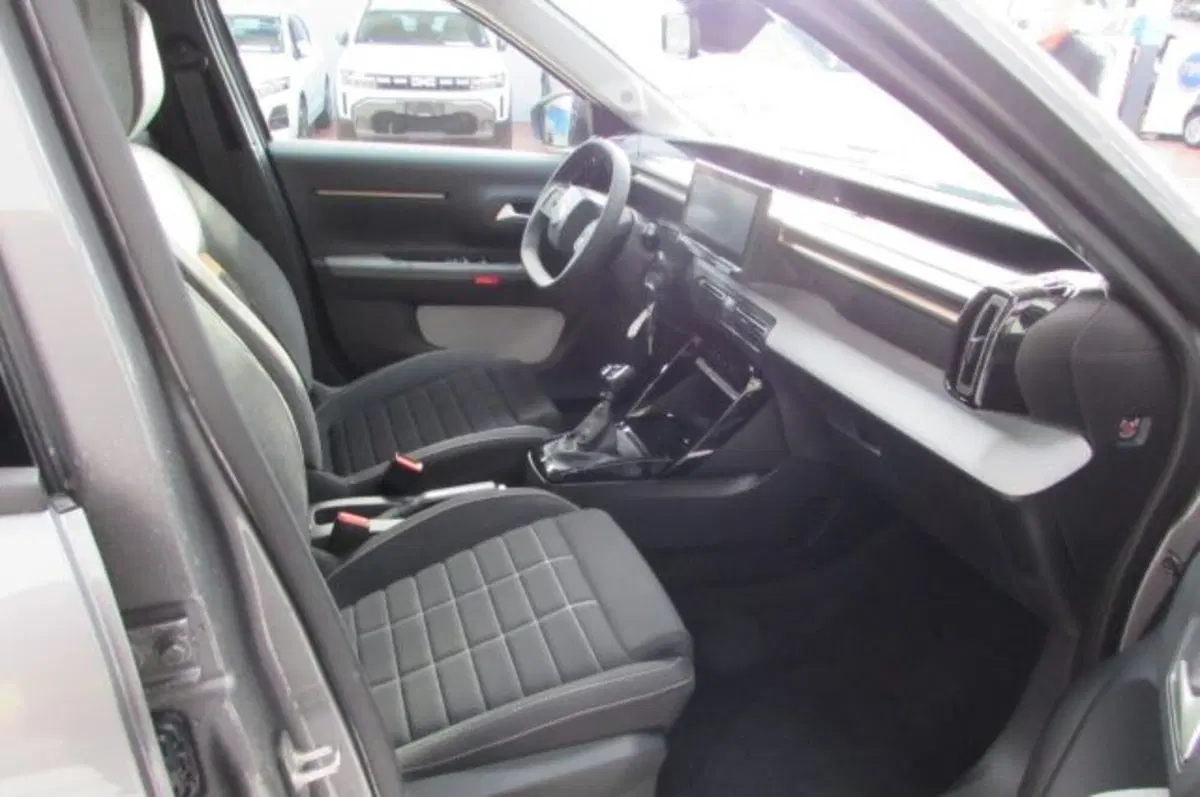 Citroen C3 Aircross nuova a Milano (16)