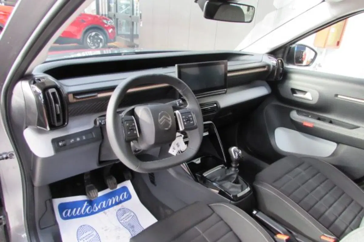 Citroen C3 Aircross nuova a Milano (8)