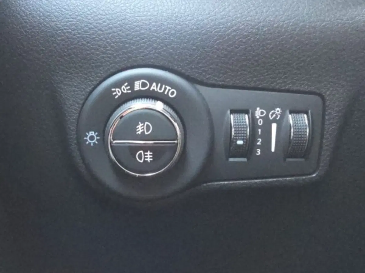 Jeep Compass usata a Monza e Brianza (18)