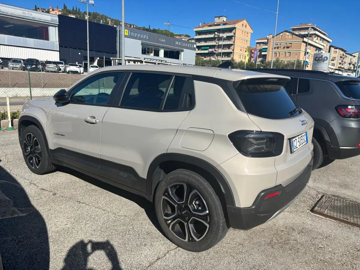 Jeep Avenger usata a Perugia (4)