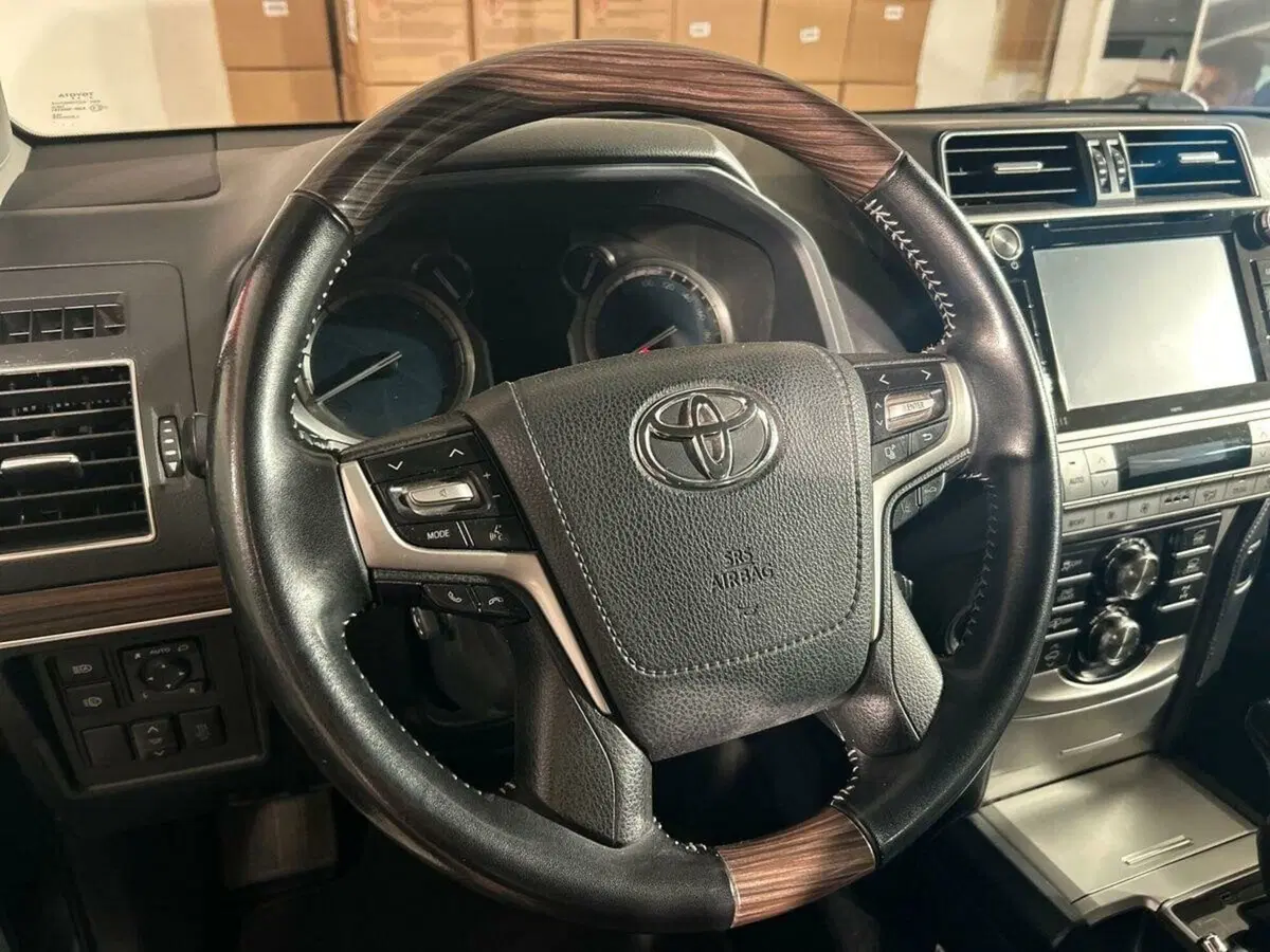 Toyota Land Cruiser usata a Lecco (14)