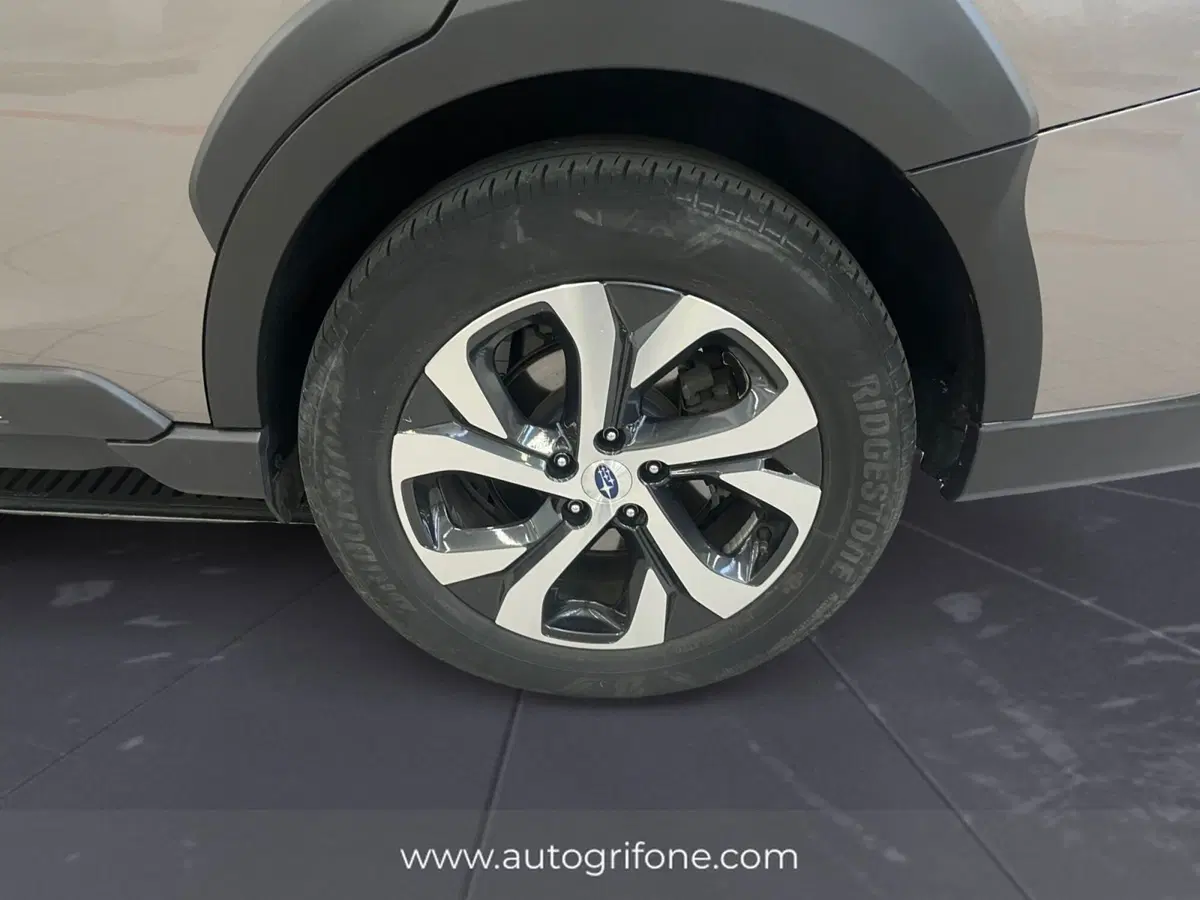Subaru Outback usata a Modena (14)