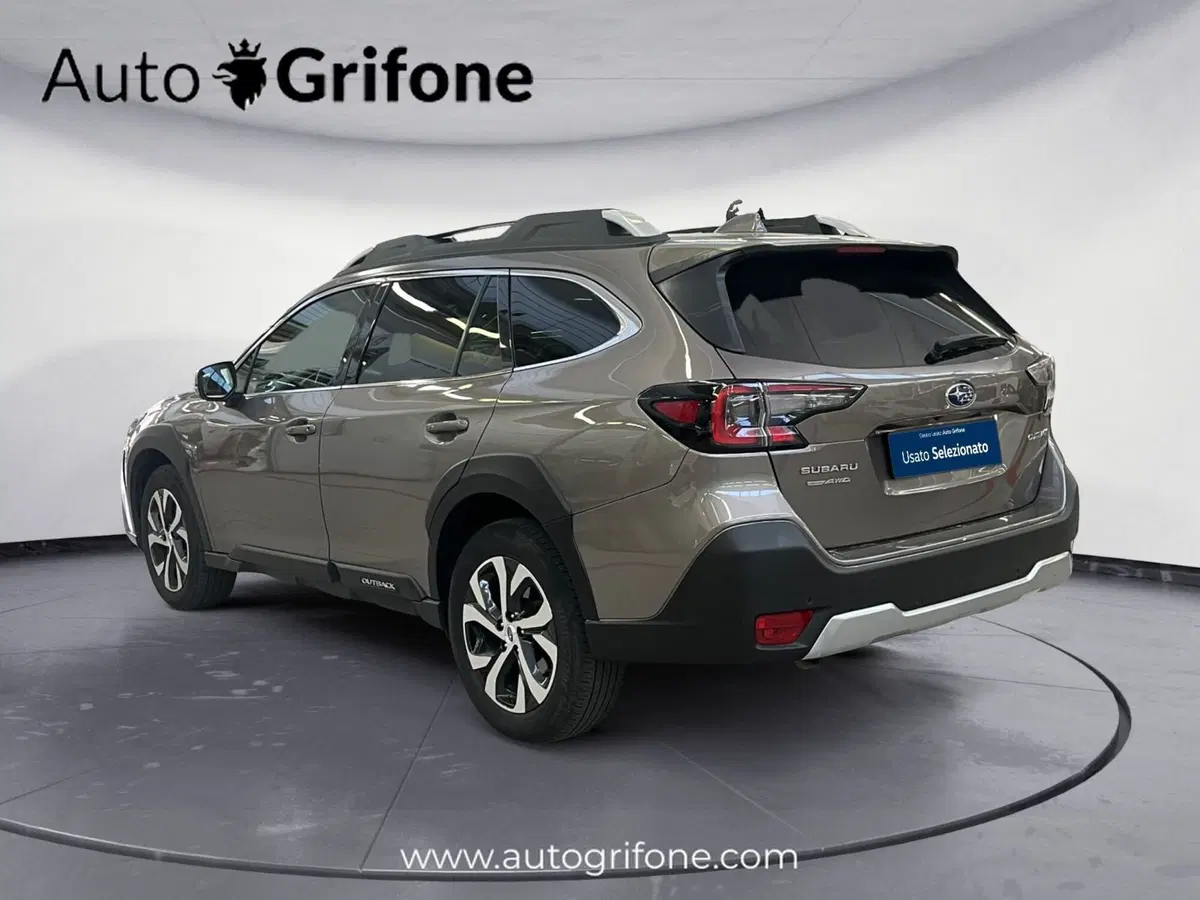 Subaru Outback usata a Modena (3)