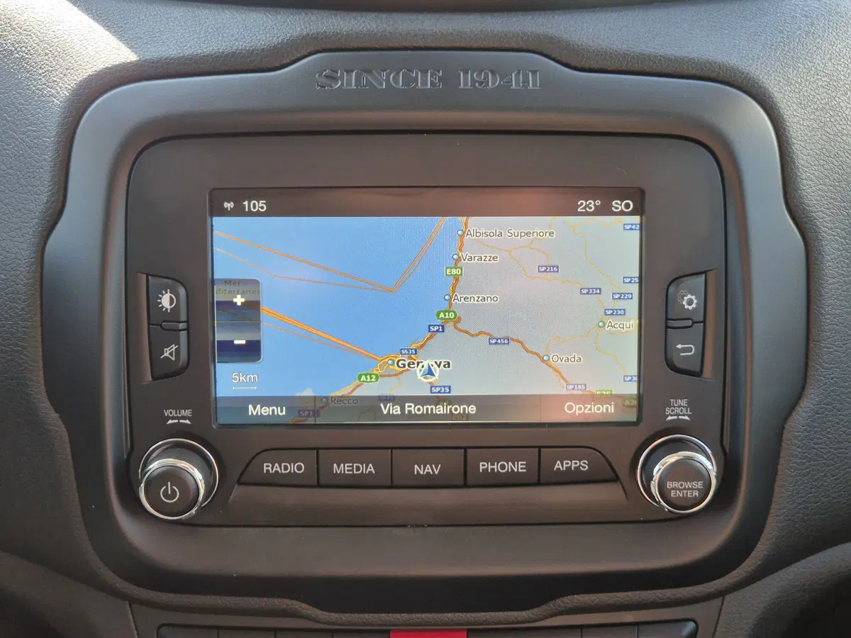 Jeep Renegade usata a Genova (11)