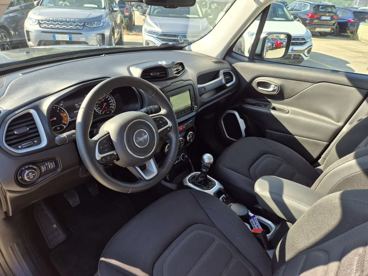 Jeep Renegade usata a Genova (6)