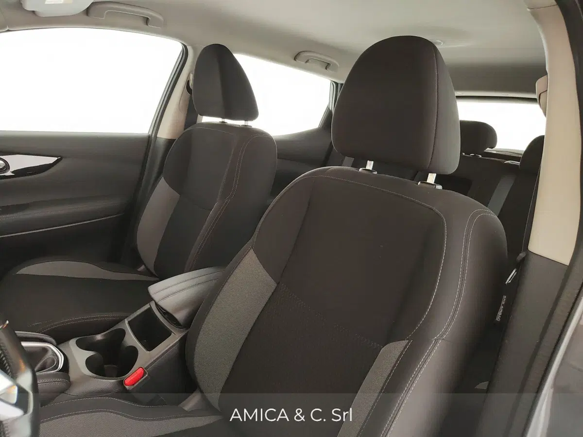 Nissan Qashqai usata a Caserta (18)