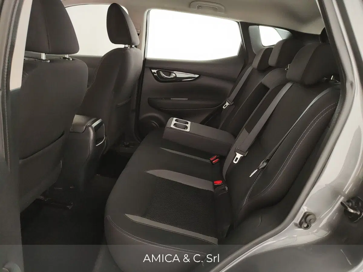Nissan Qashqai usata a Caserta (19)