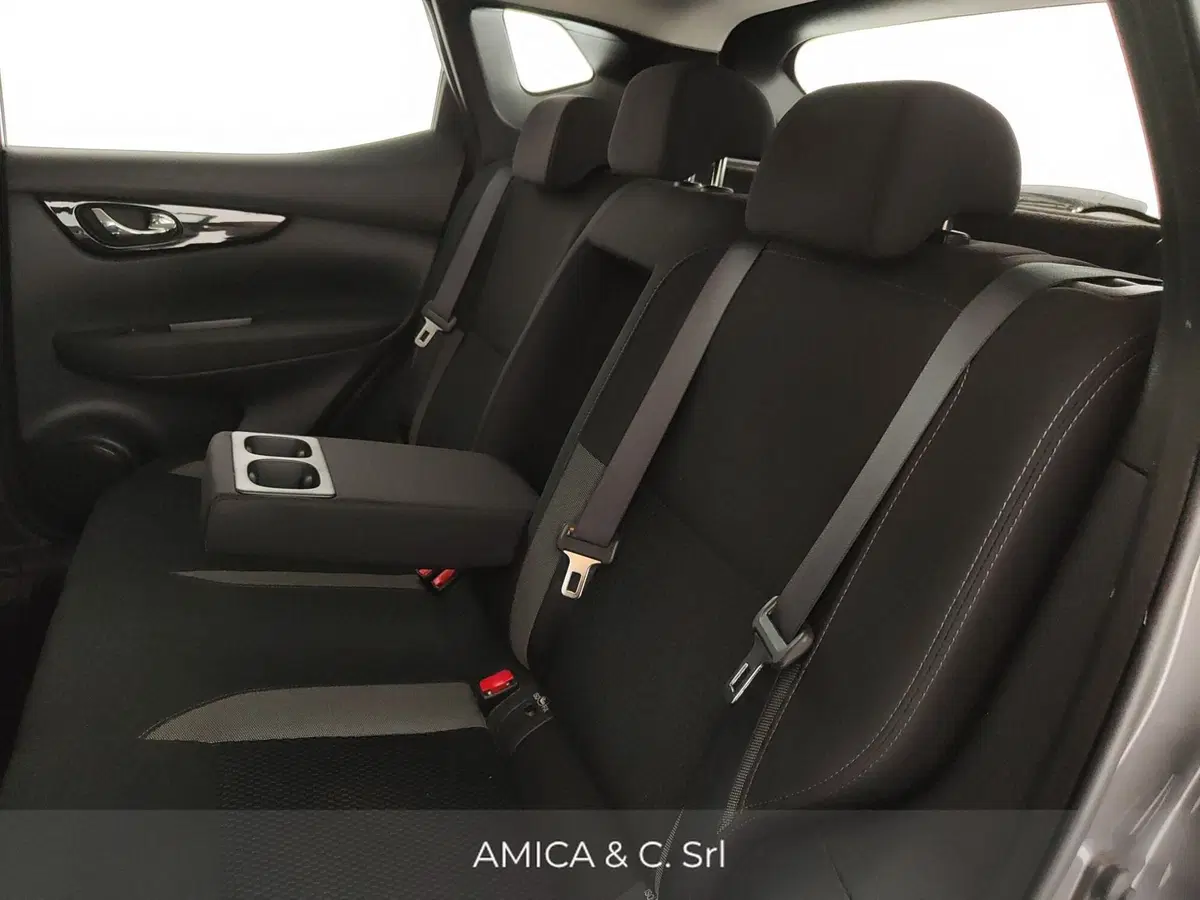 Nissan Qashqai usata a Caserta (20)