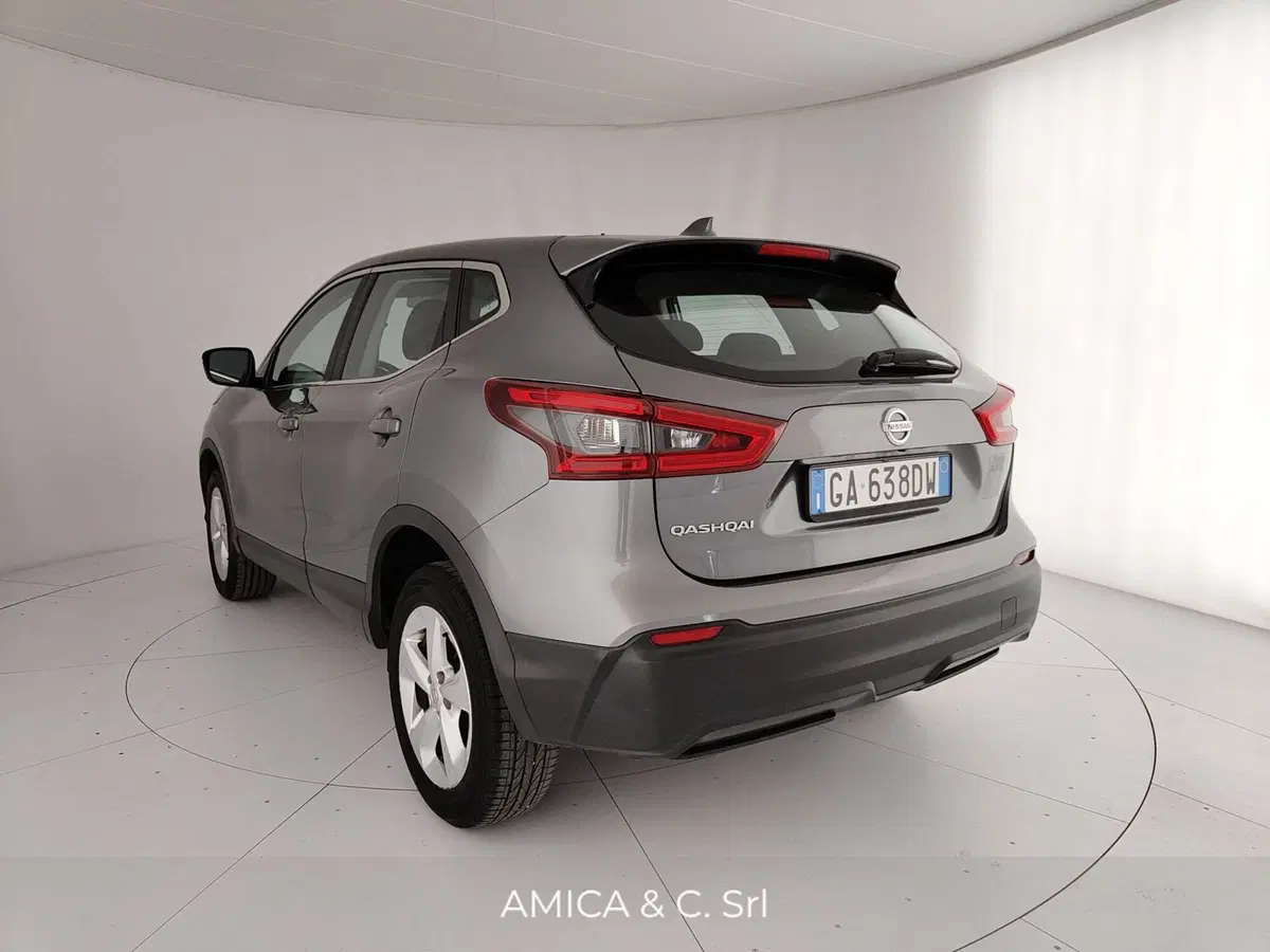 Nissan Qashqai usata a Caserta (9)