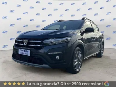 Dacia Sandero Stepway 1.0 TCe ECO-G Comfort SL DaciaPlus del 2022 usata a Pistoia