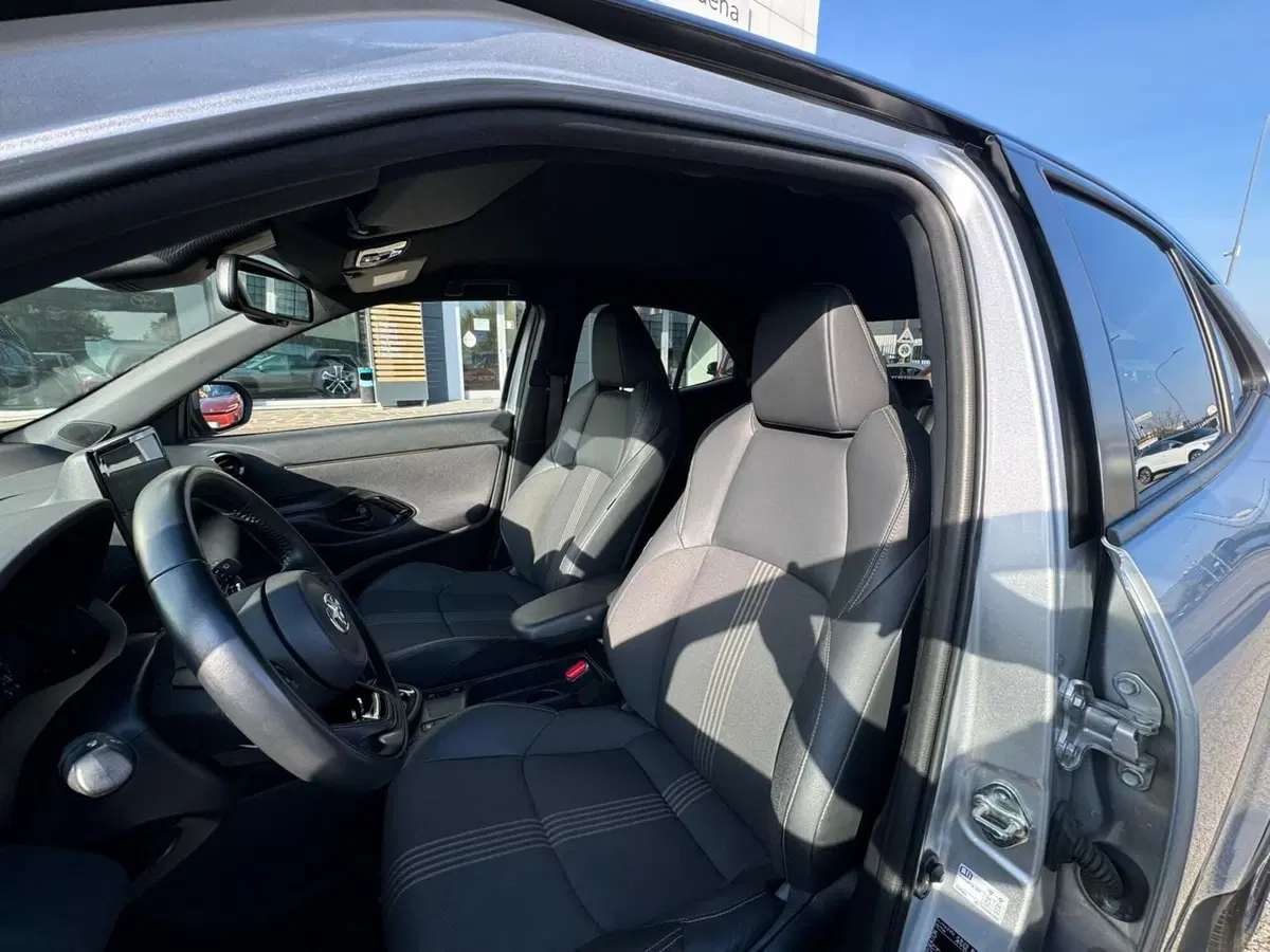 Toyota Yaris Cross usata a Modena (13)