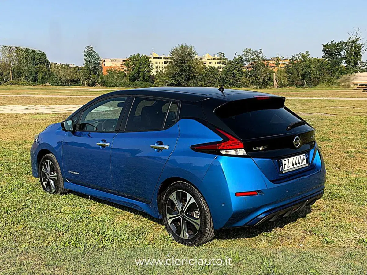 Nissan Leaf usata a Como (2)