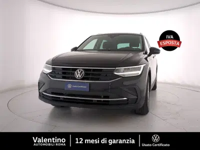 Volkswagen Tiguan 2.0 tdi Life 150cv dsg del 2023 usata a Roma