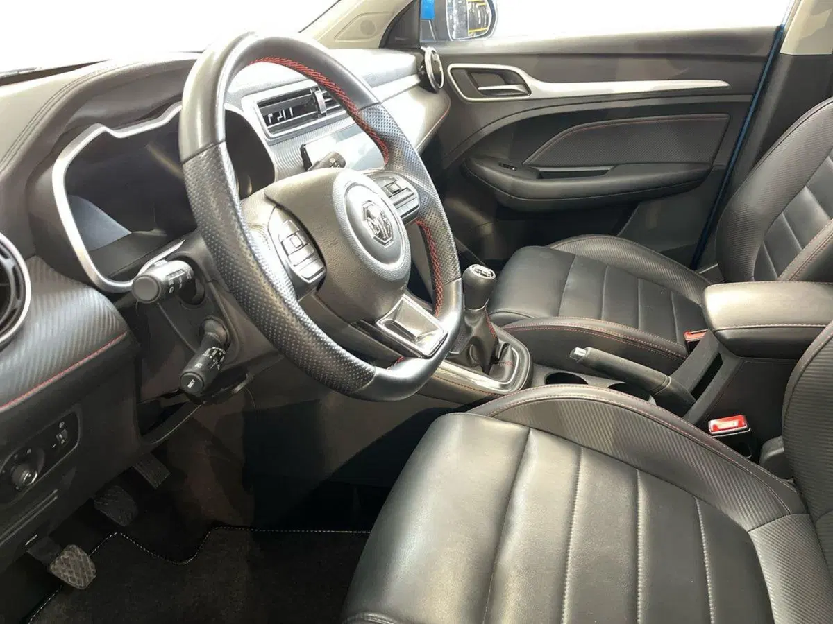 Mg ZS usata a Bari (10)