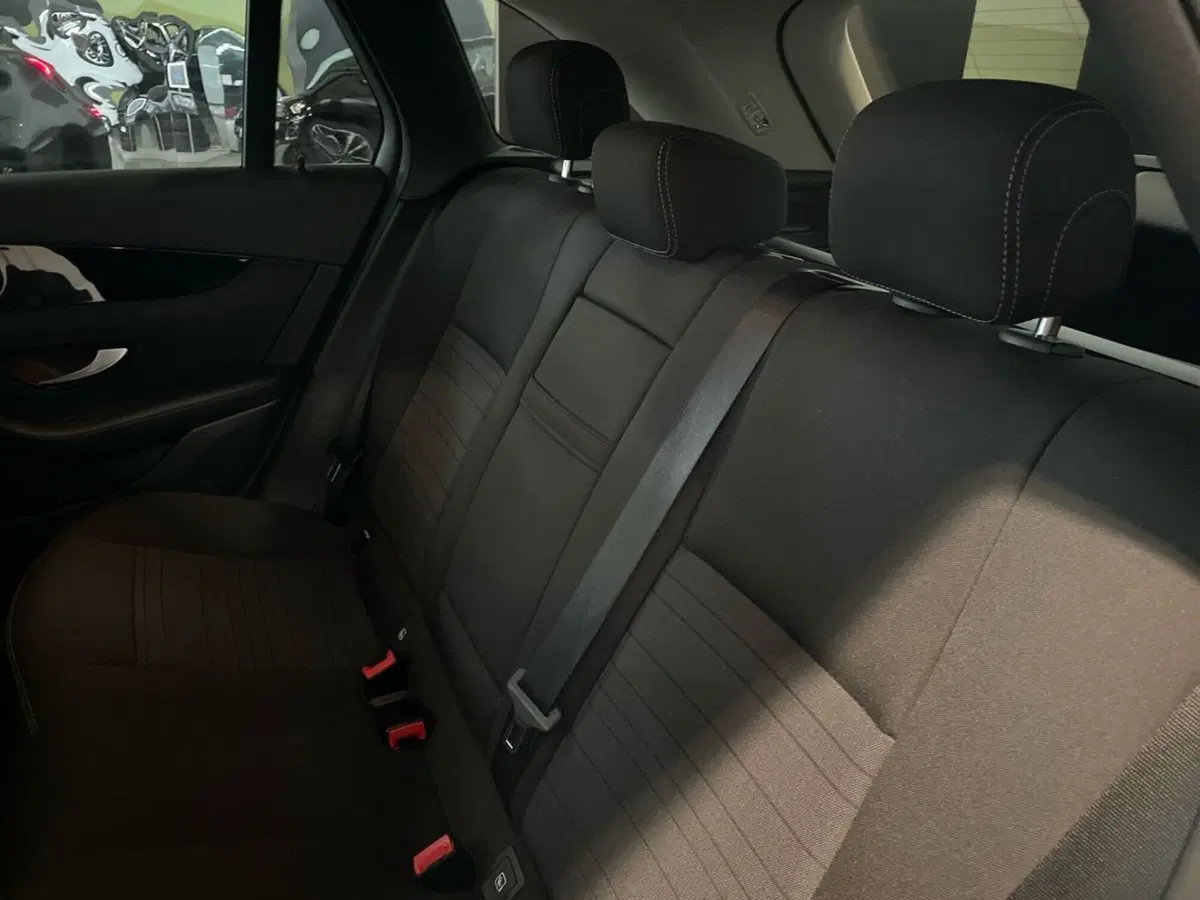 Mercedes-Benz GLC SUV usata a Ancona (13)