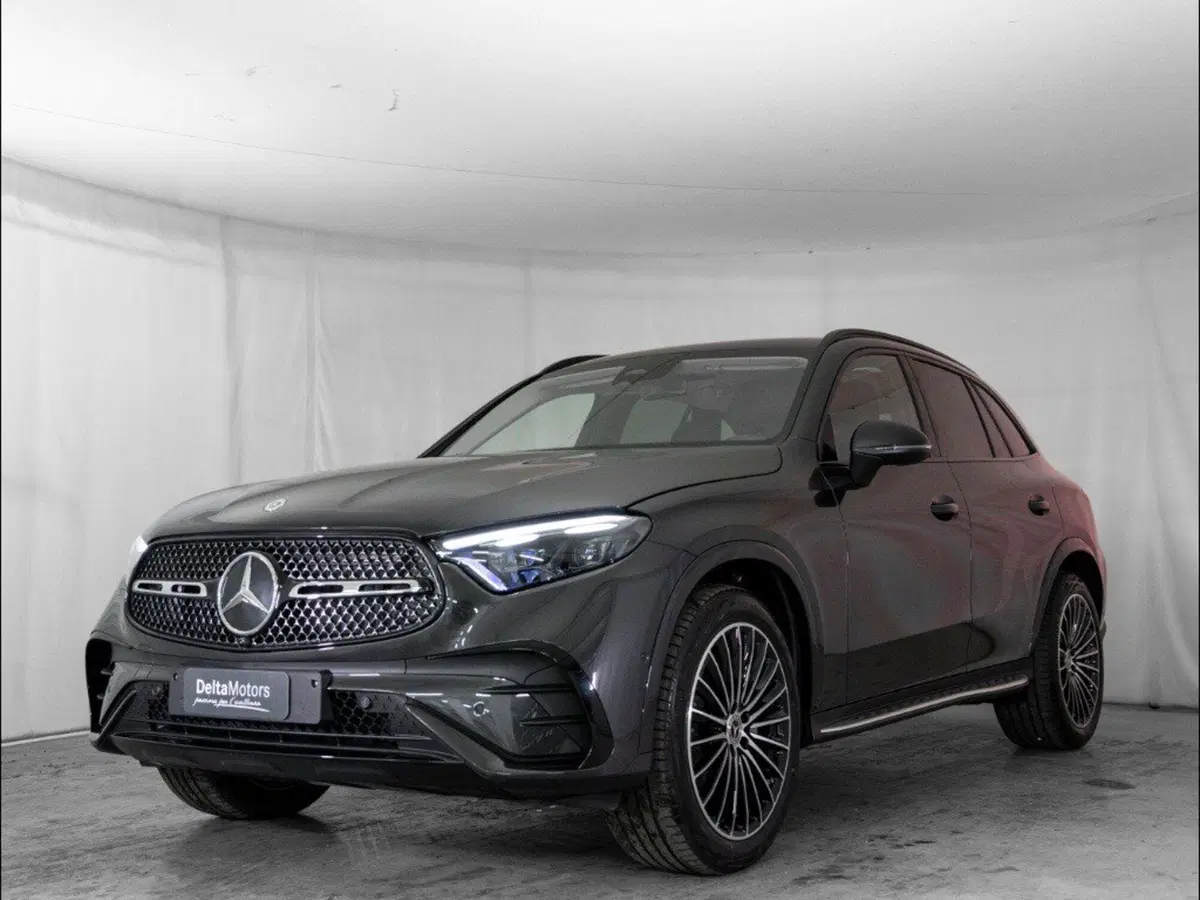 Mercedes-Benz GLC SUV nuova a Macerata