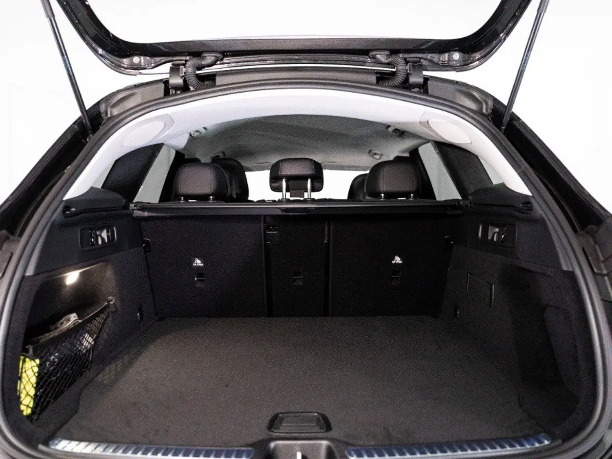 Mercedes-Benz GLC SUV nuova a Macerata (10)