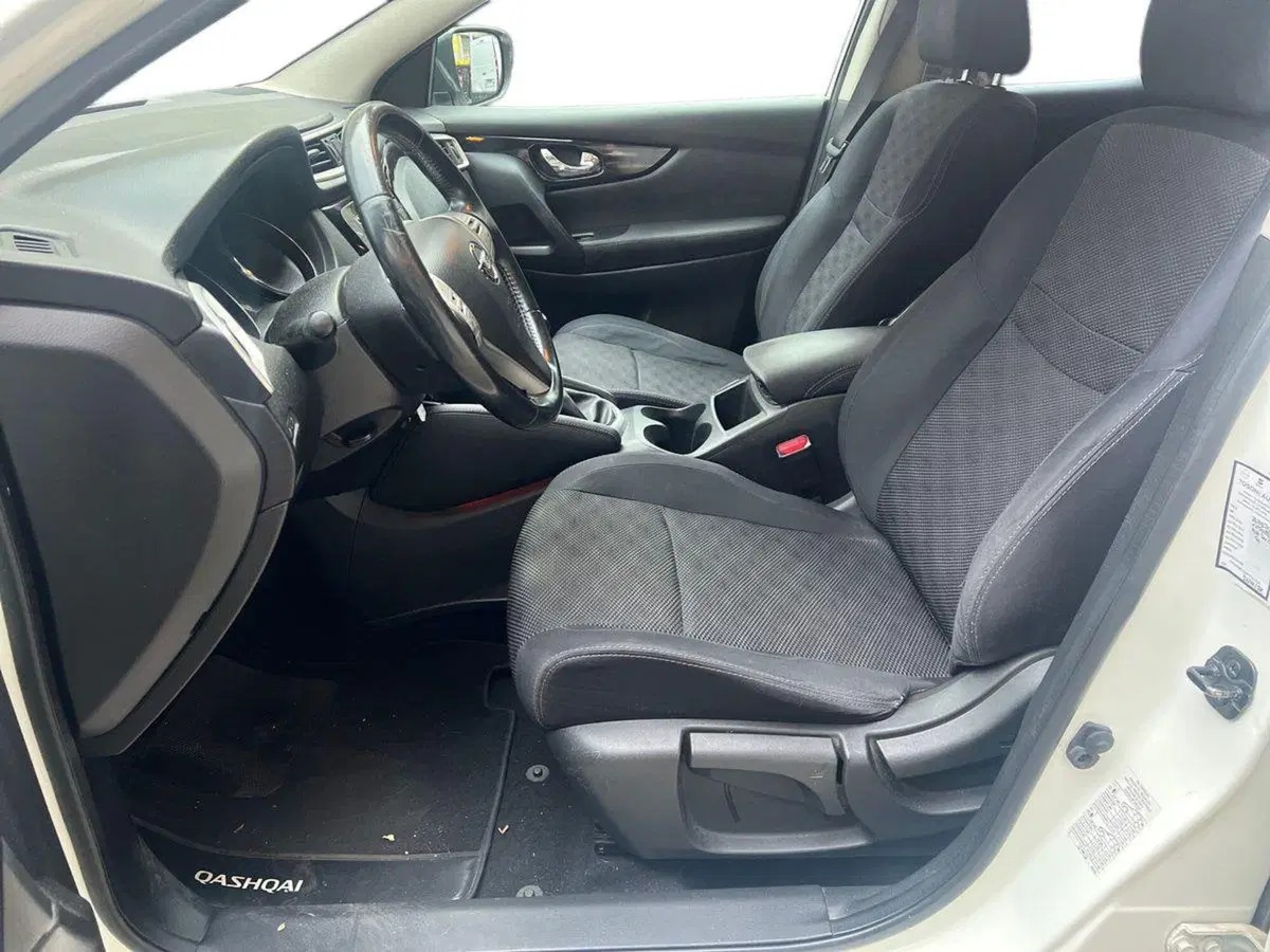 Nissan Qashqai usata a Arezzo (9)