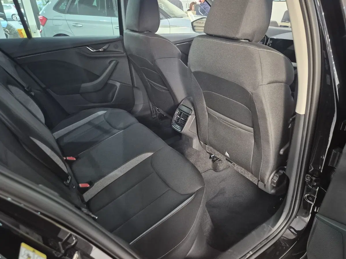 Skoda Kamiq nuova a Torino (14)