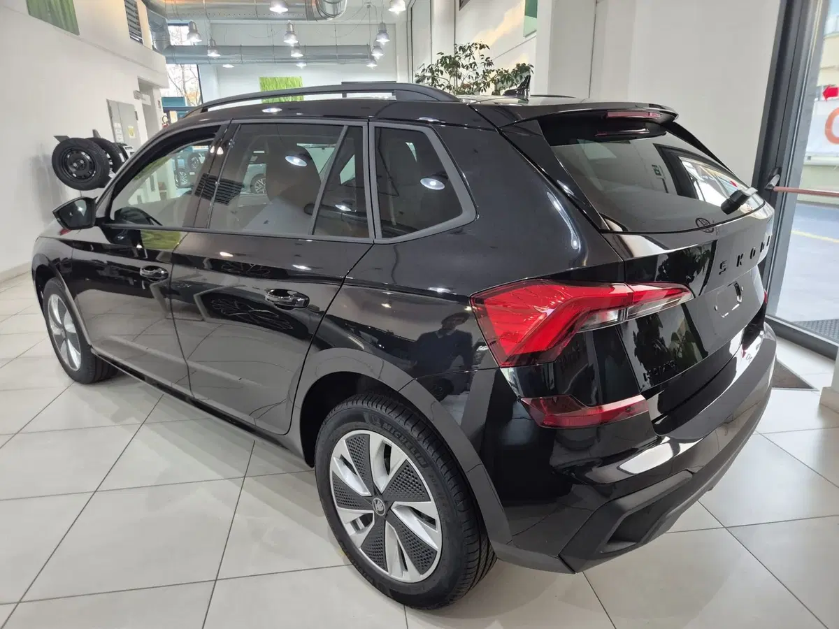 Skoda Kamiq nuova a Torino (7)