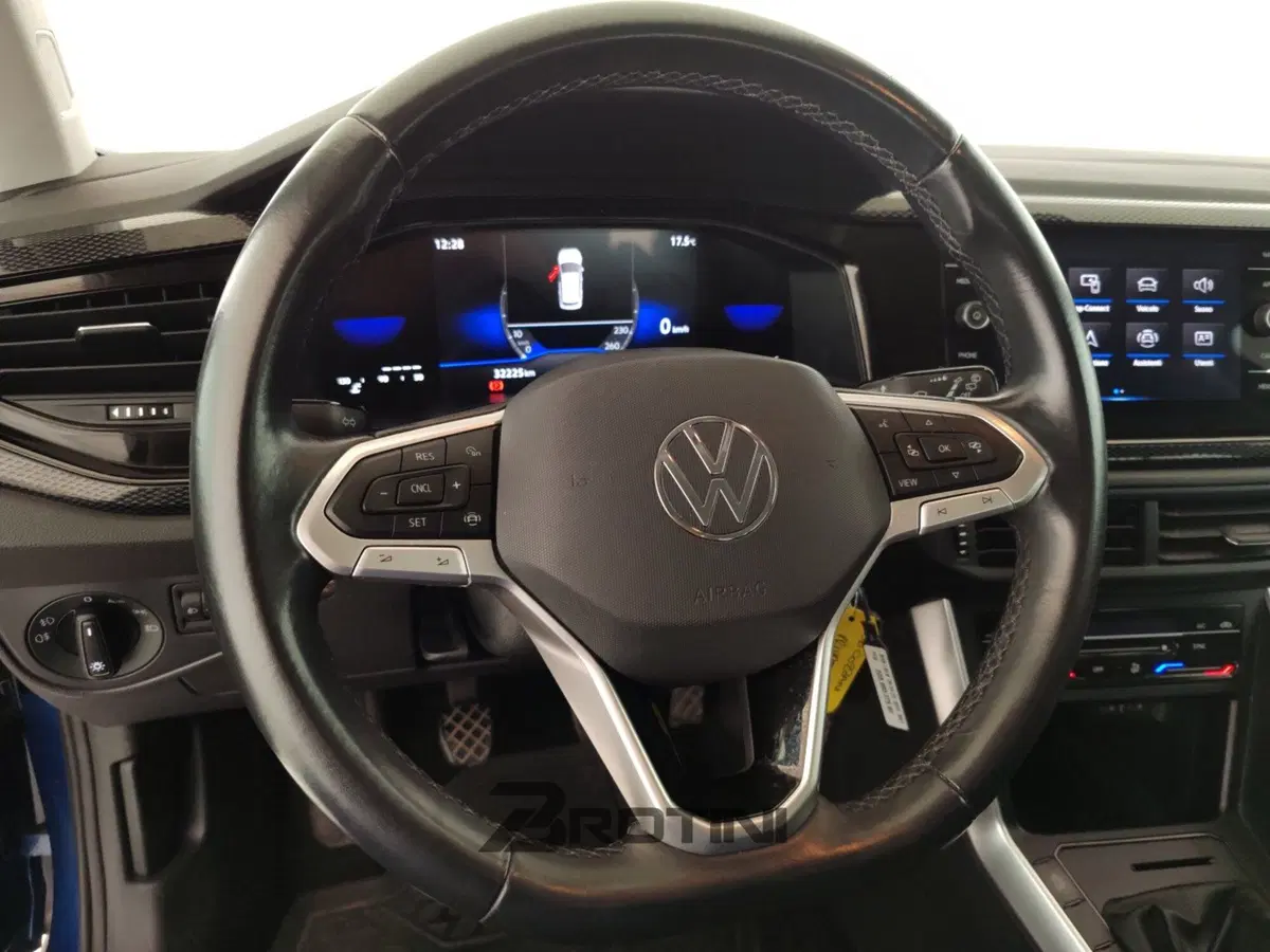 Volkswagen Polo usata a Massa-Carrara (15)