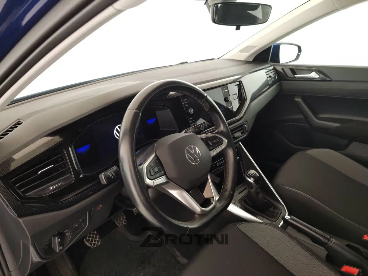 Volkswagen Polo usata a Massa-Carrara (8)