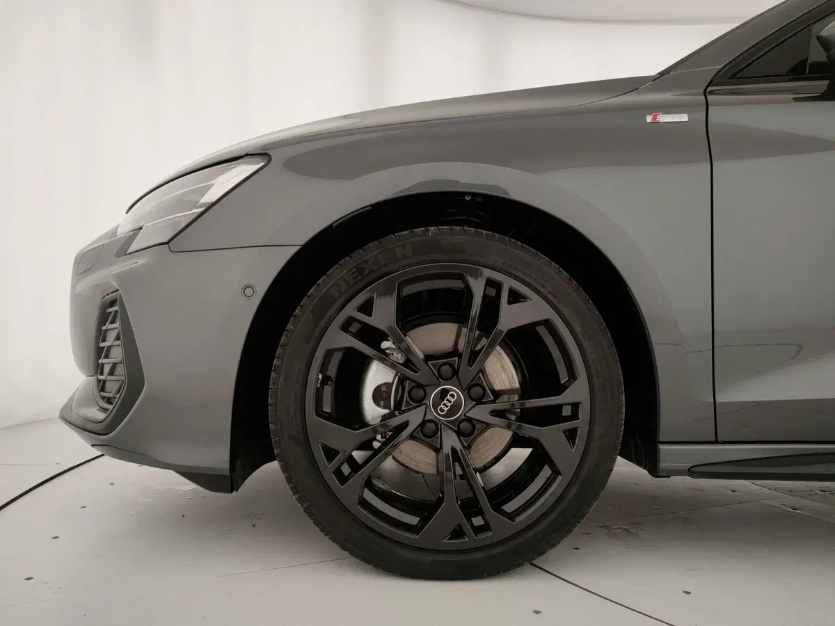 Audi A3 Sportback nuova a Napoli (6)