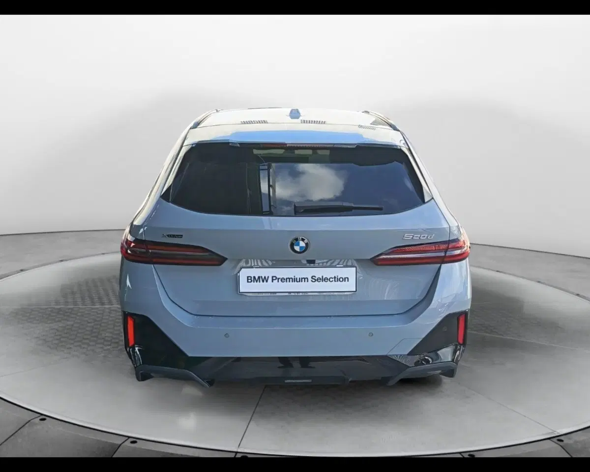 BMW Serie 5 Touring usata a Caserta (7)