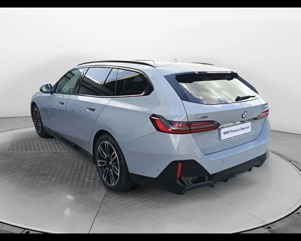 BMW Serie 5 Touring usata a Caserta (8)