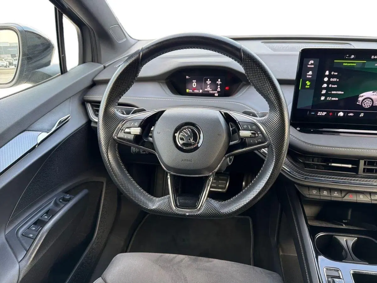 Skoda Enyaq usata a Ravenna (10)