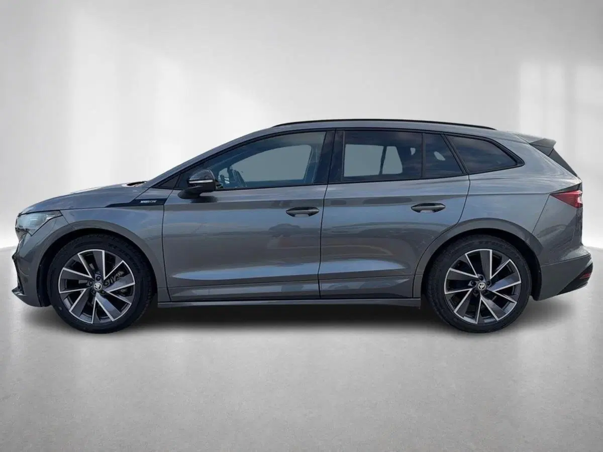 Skoda Enyaq usata a Ravenna (3)