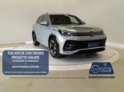 Volkswagen Tiguan Allspace 2.0 tdi R-Line 150cv dsg del 2025 usata a Bologna