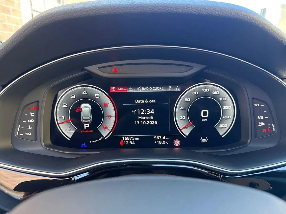 Audi Q8 Sportback usata a Firenze (13)
