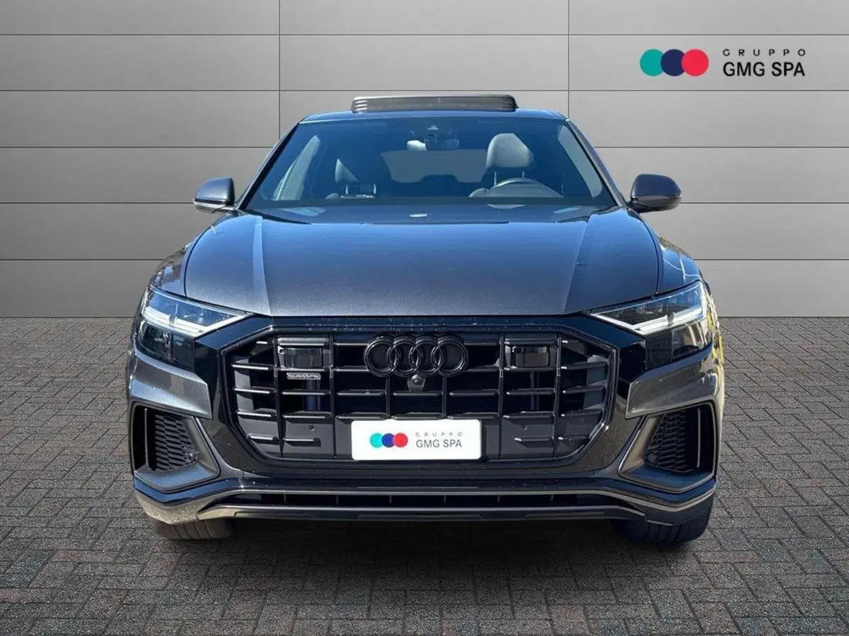 Audi Q8 Sportback usata a Firenze (2)