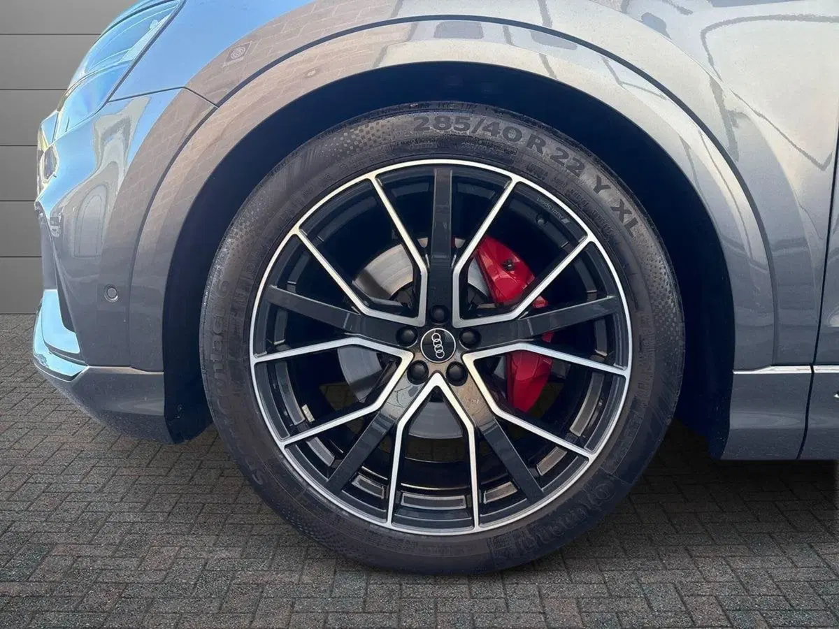 Audi Q8 Sportback usata a Firenze (6)