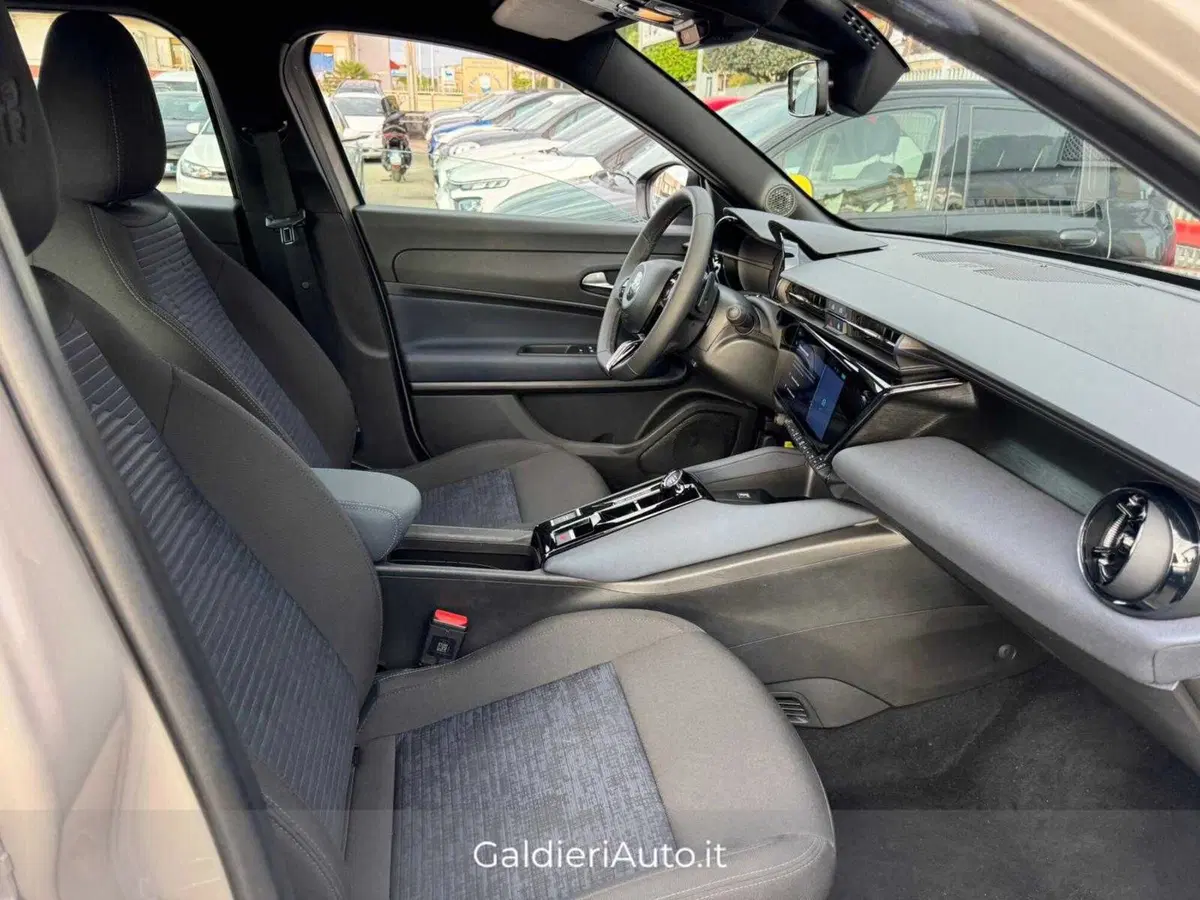 Alfa Romeo Junior usata a Salerno (18)