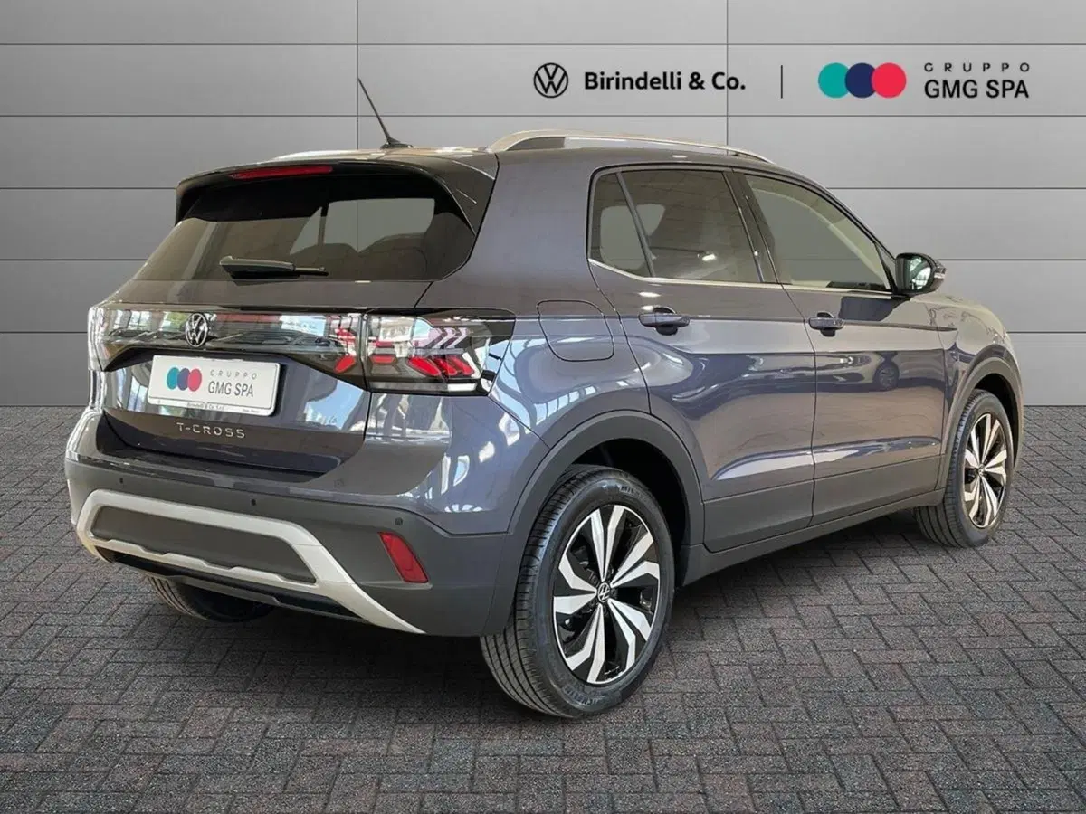 Volkswagen T-Cross nuova a Firenze (3)