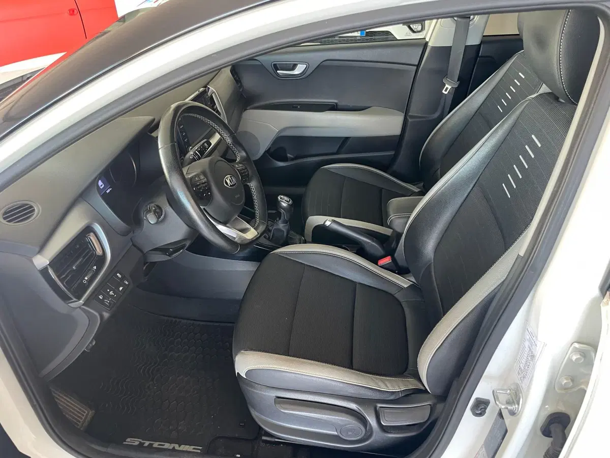 Kia Stonic usata a Lucca (10)