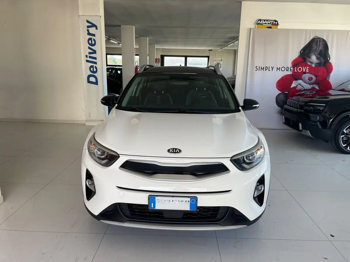 Kia Stonic usata a Lucca (8)