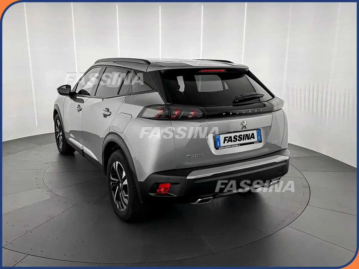 Peugeot 2008 usata a Milano (4)