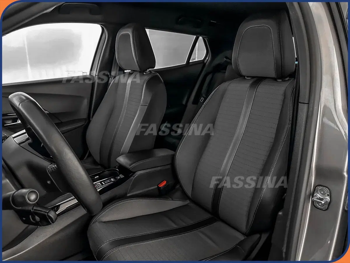 Peugeot 2008 usata a Milano (8)