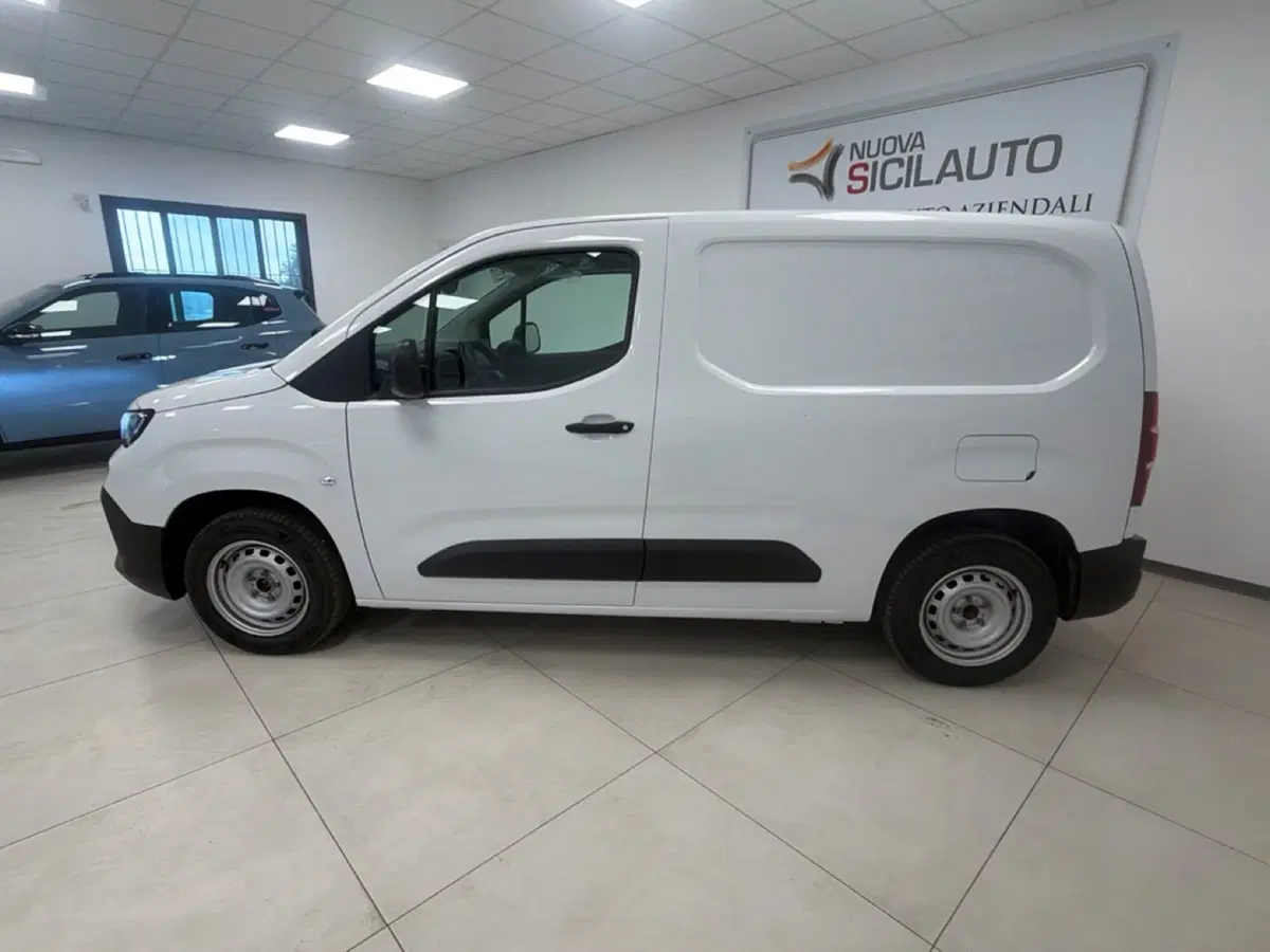 Fiat Doblò Furgone nuova a Palermo (6)