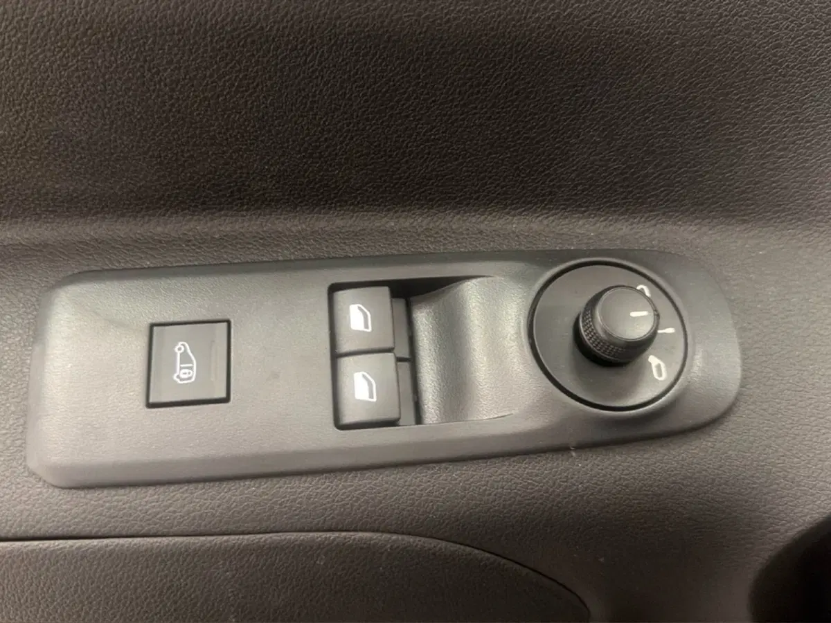 Fiat Doblò Furgone nuova a Palermo (8)