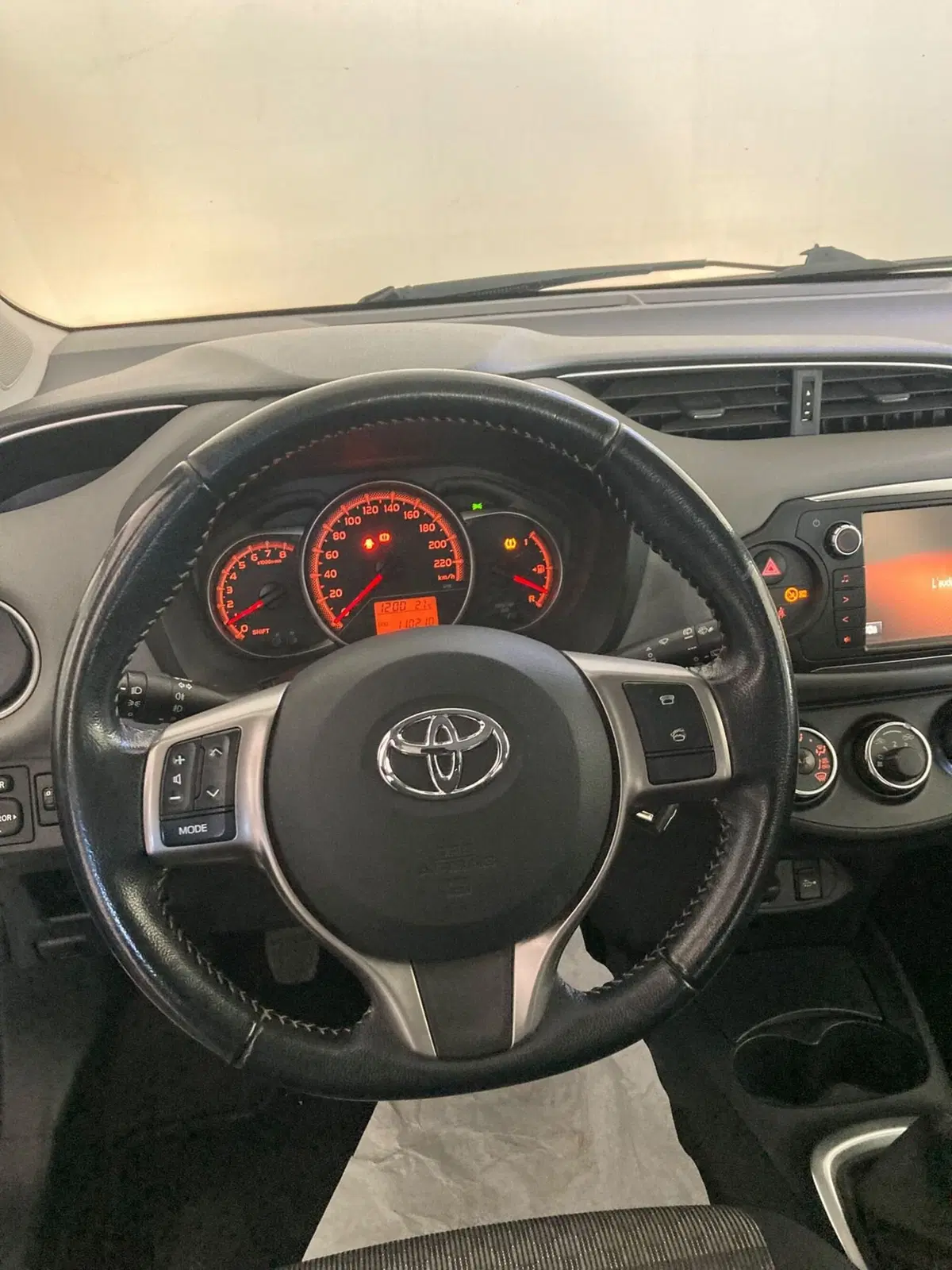 Toyota Yaris usata a Foggia (13)