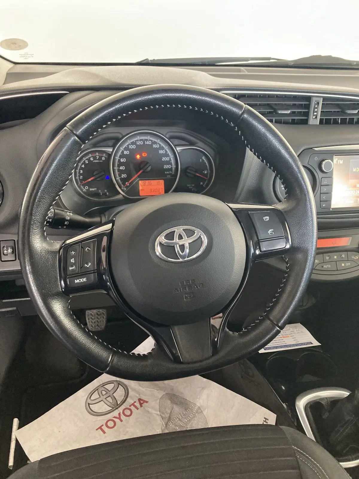 Toyota Yaris usata a Foggia (12)