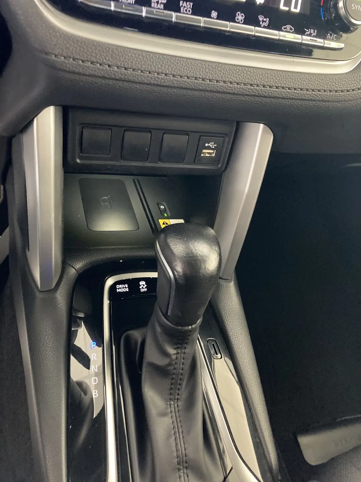 Toyota Corolla Cross Hybrid usata a Foggia (16)