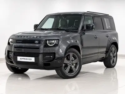 Land Rover Defender 110 3.0d i6 mhev X-Dynamic HSE awd 250cv auto del 2024 usata a Brescia